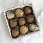 Клубника в шоколаде бокс с орехами